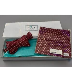 NOLA Couture Cayenne Red Pelican bow tie and pocket square Set